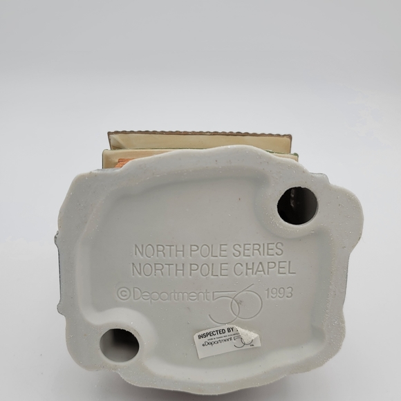 DEPARTMENT 56 chapel North Pole series - Picture 5 of 8